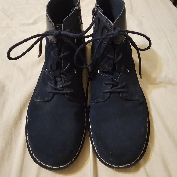 Clarks Shoes - Clarks Collection Tamitha Key Ankle Boots Navy Suede Women US 10M Booties